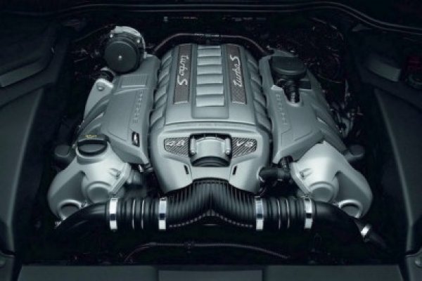 Porsche lansează noul Cayenne Turbo S